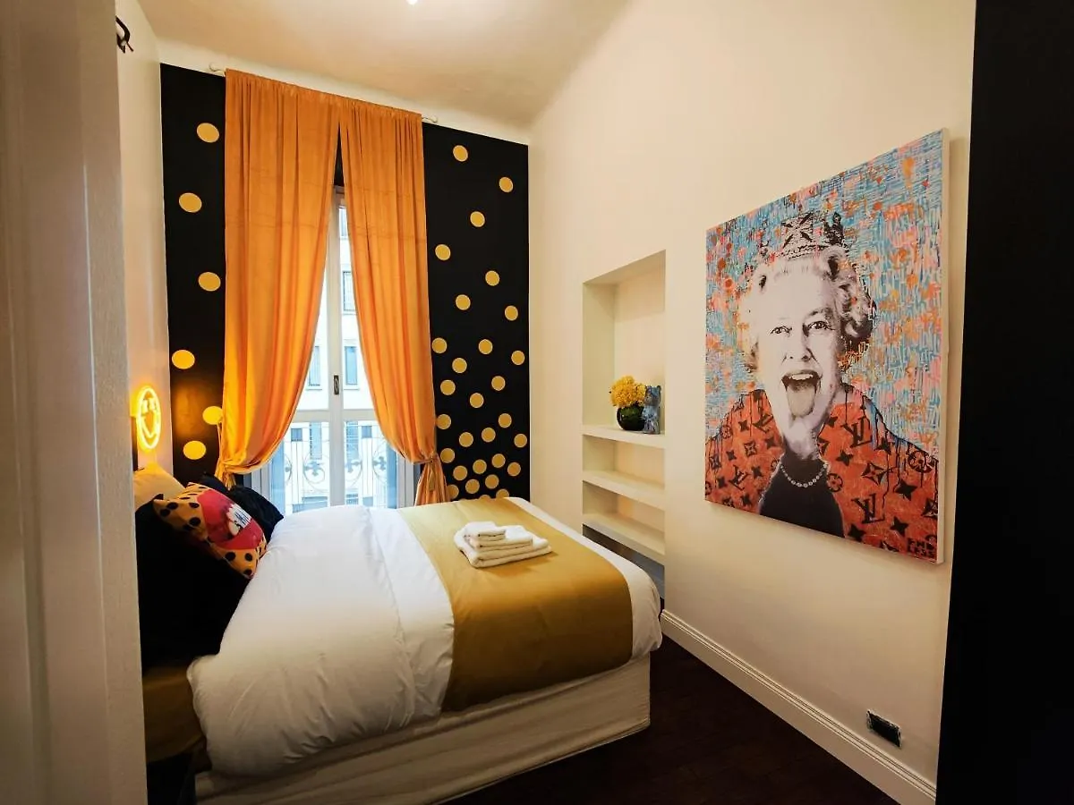Designed Pop Apartment 2 Bedrooms, 2 Baths In Milan Center - Wifi, Ac, Steps From Subway M1 And M2, Central Station And Airport Connected Italia